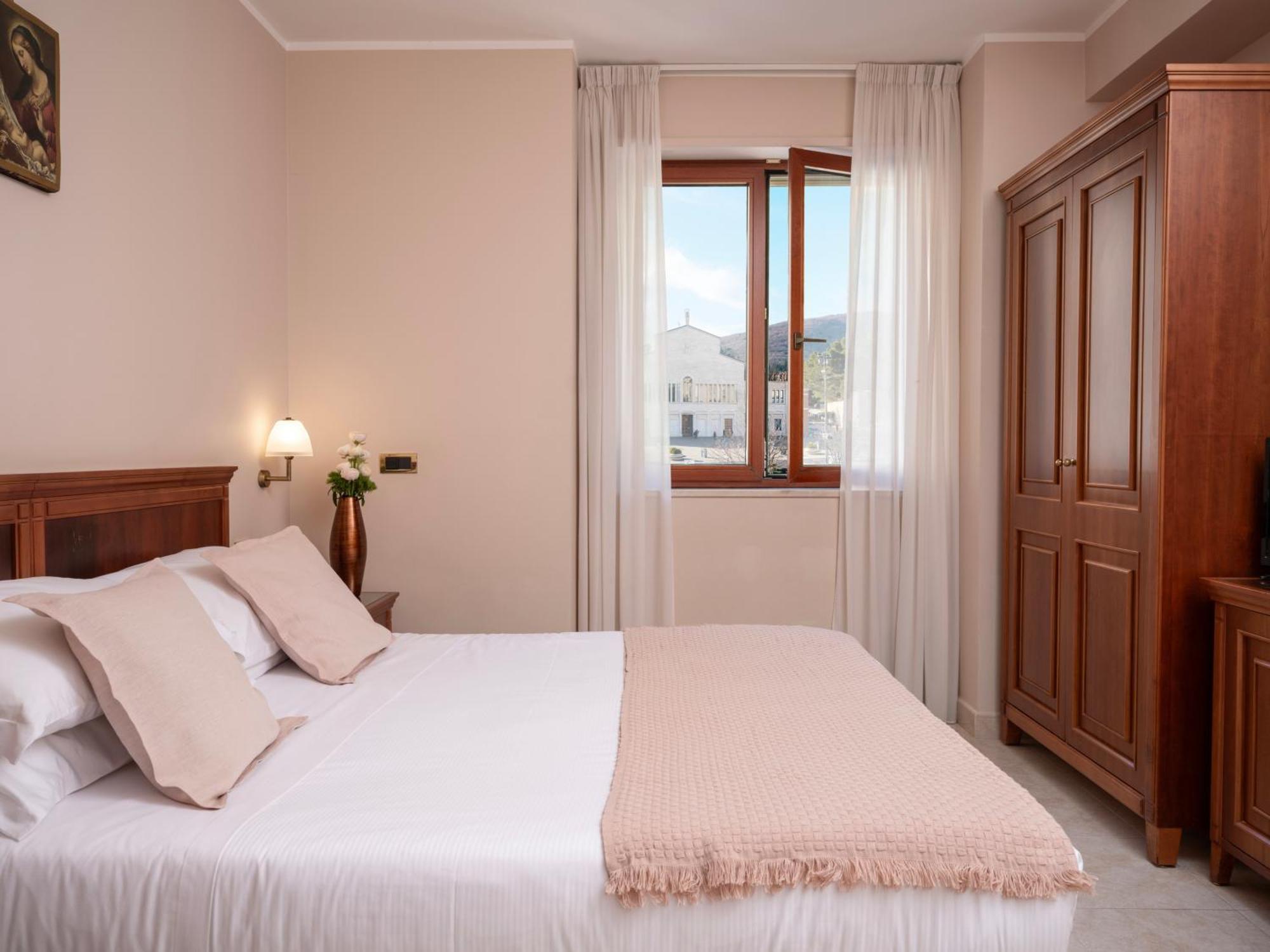 Hotel San Pio San Giovanni Rotondo Luaran gambar