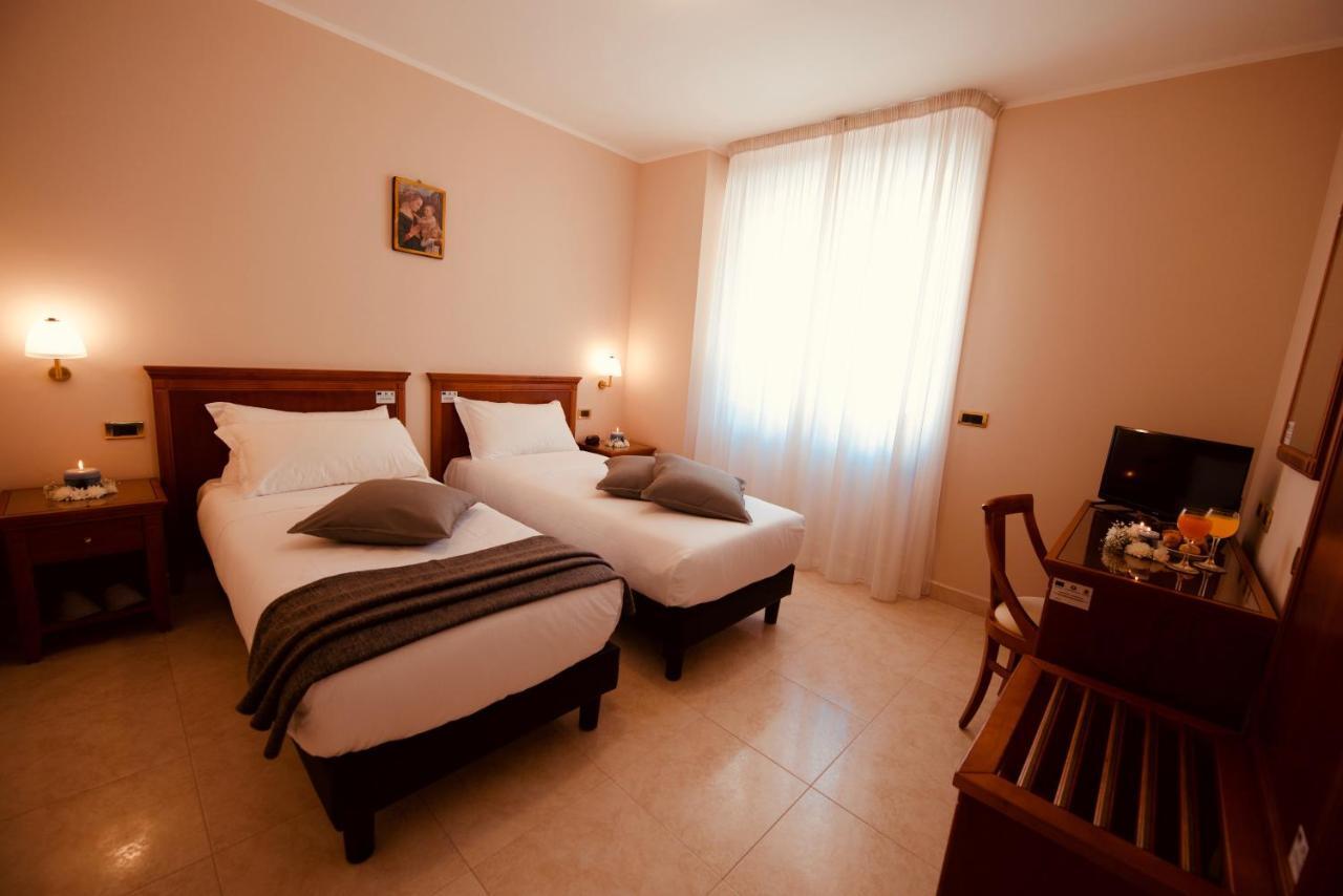 Hotel San Pio San Giovanni Rotondo Luaran gambar